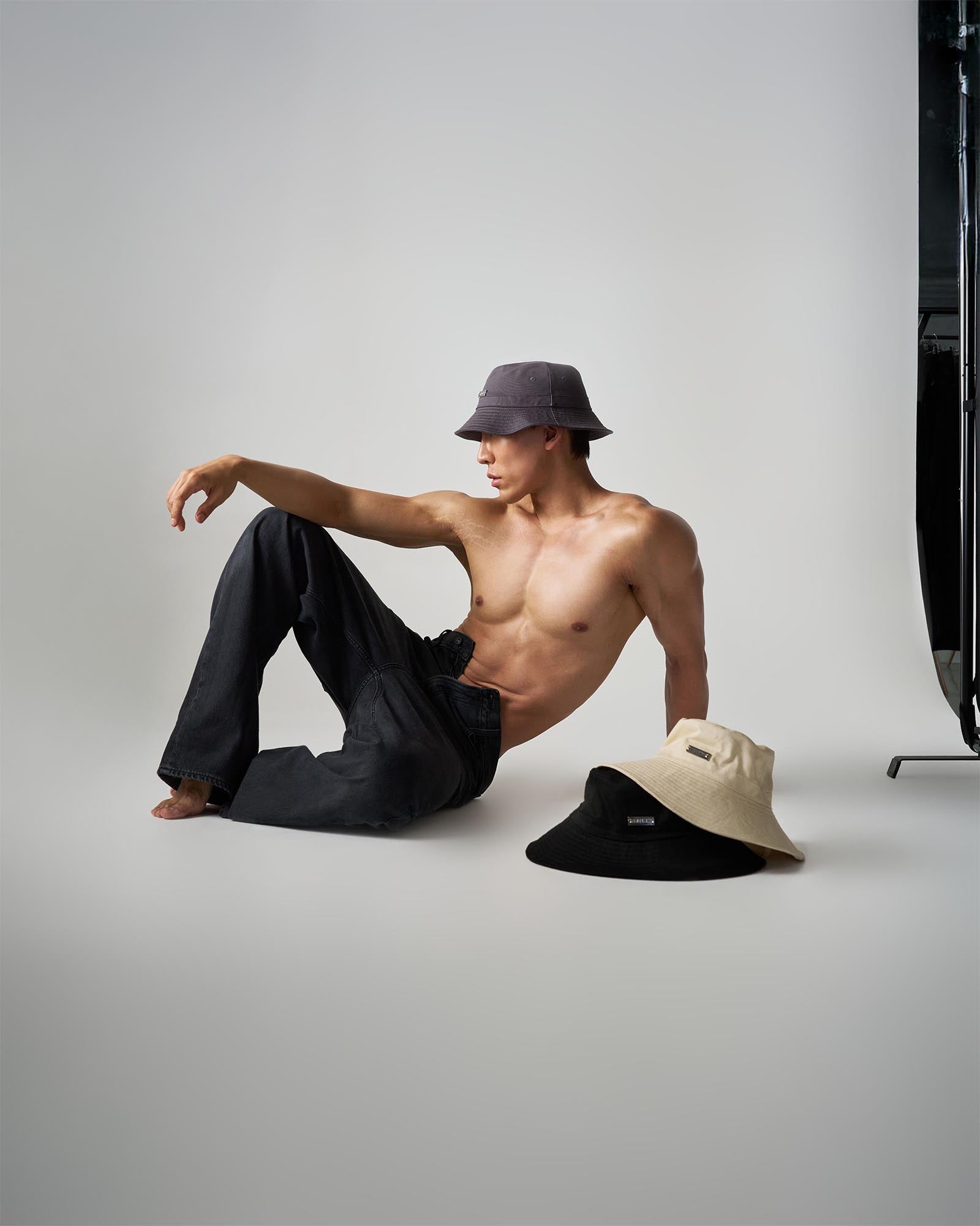 Statement Bucket Hat - Gunmetal