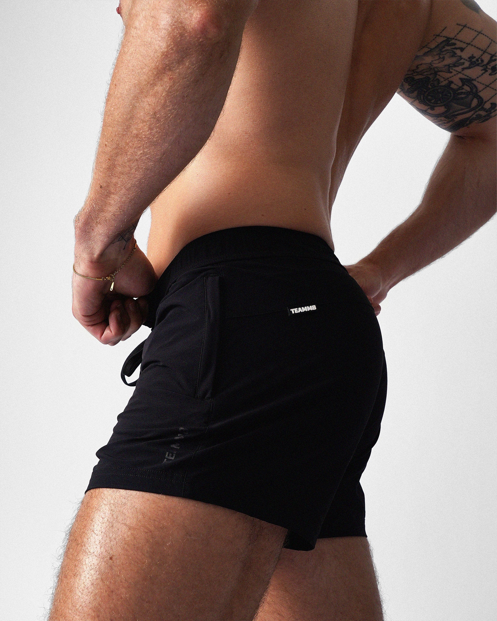 Bolt 3" Short - Black